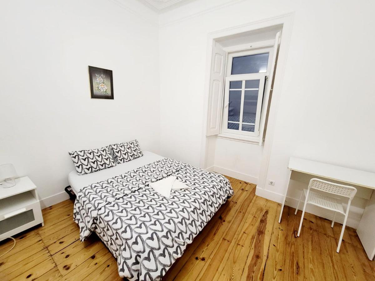 Lisbon Gambori Hostel Exterior photo