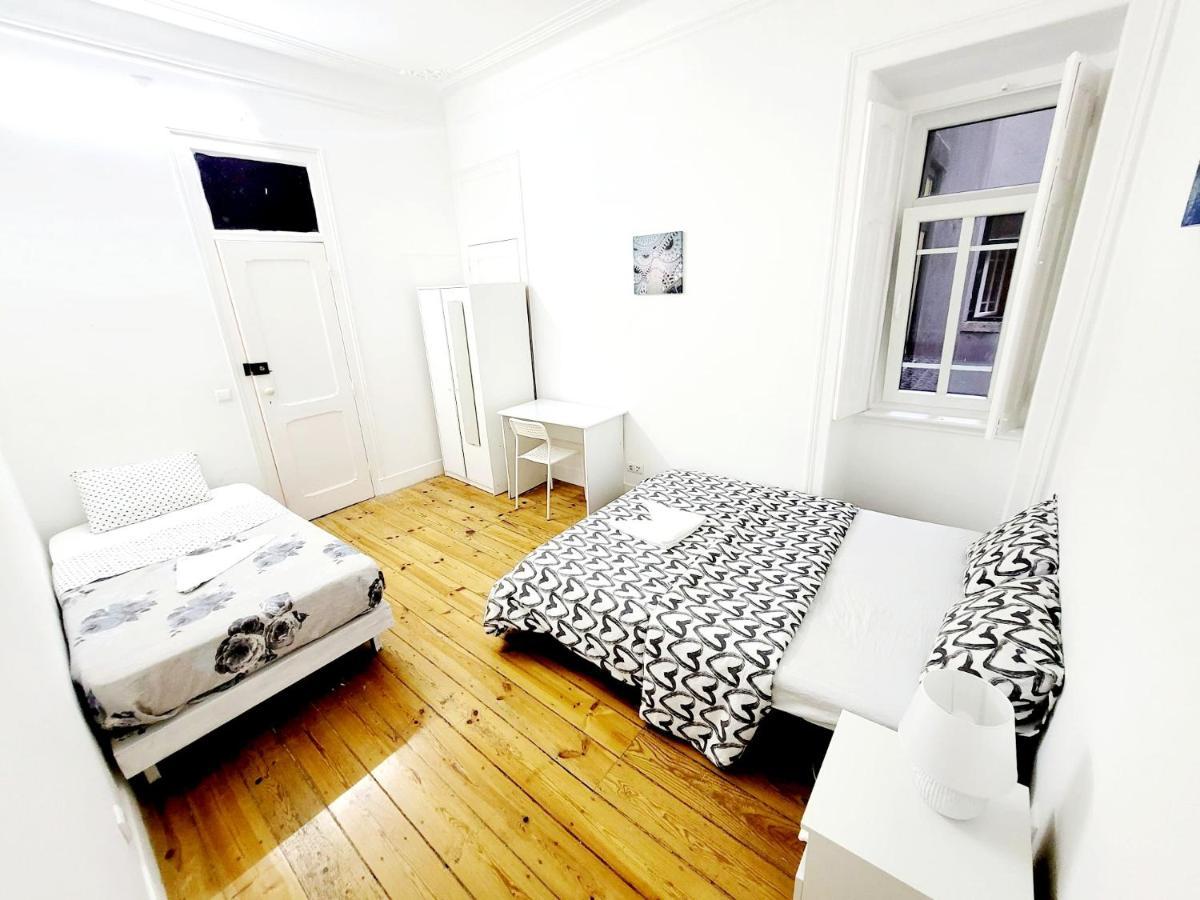 Lisbon Gambori Hostel Exterior photo